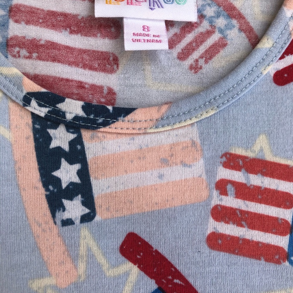 LuLaRoe Fourth of July Gracie top